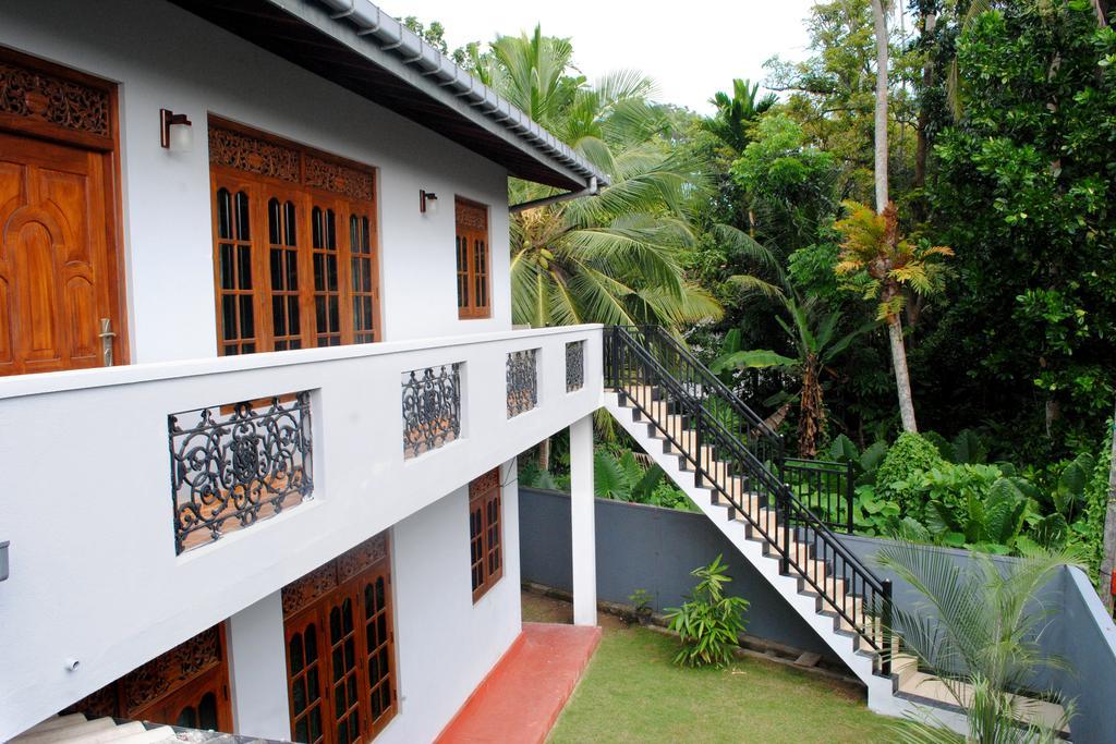 Cinnamon Holiday Inn Hikkaduwa Eksteriør billede